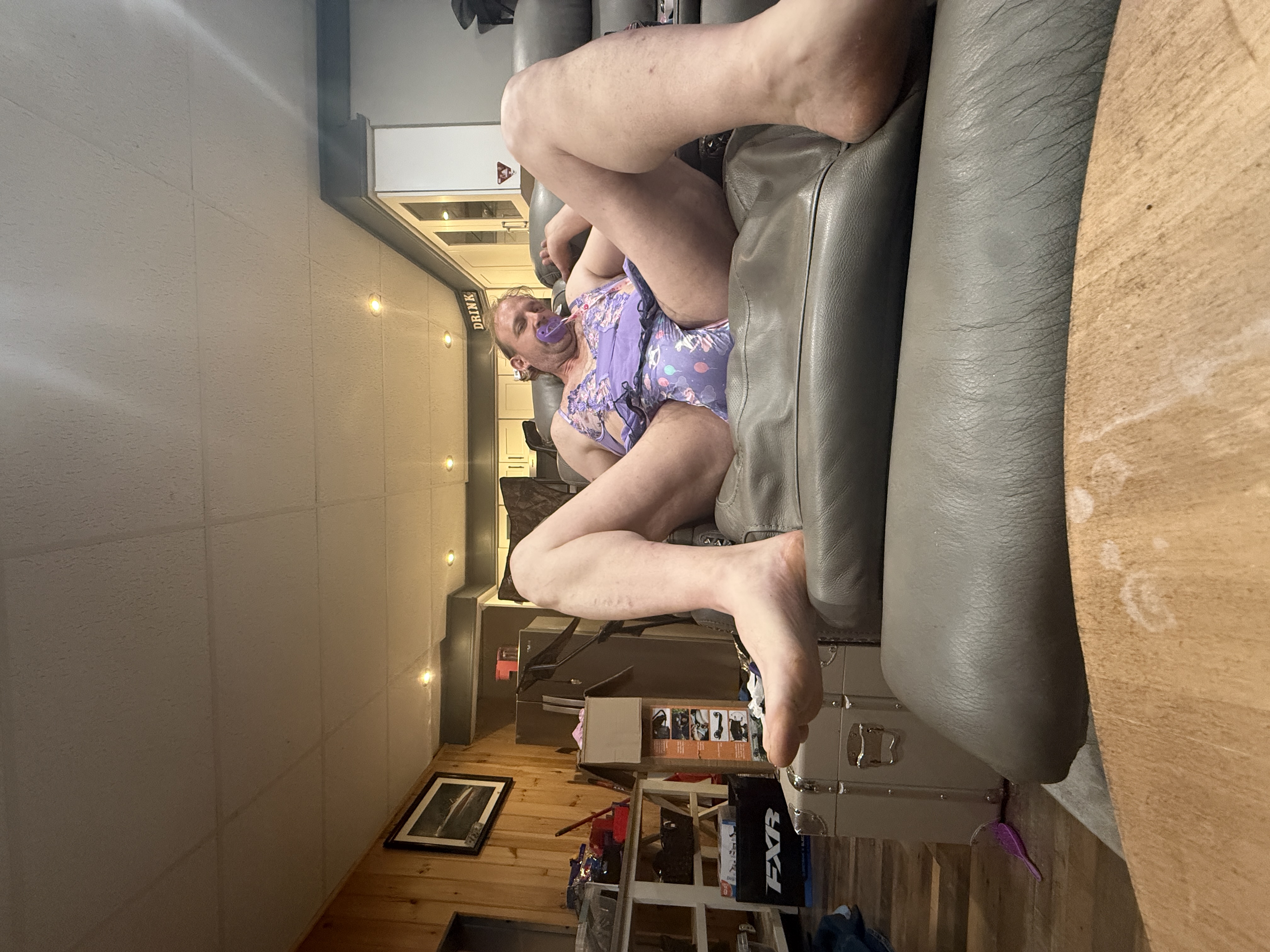 Gallery image: James Torrey Gallery Photo 9910.